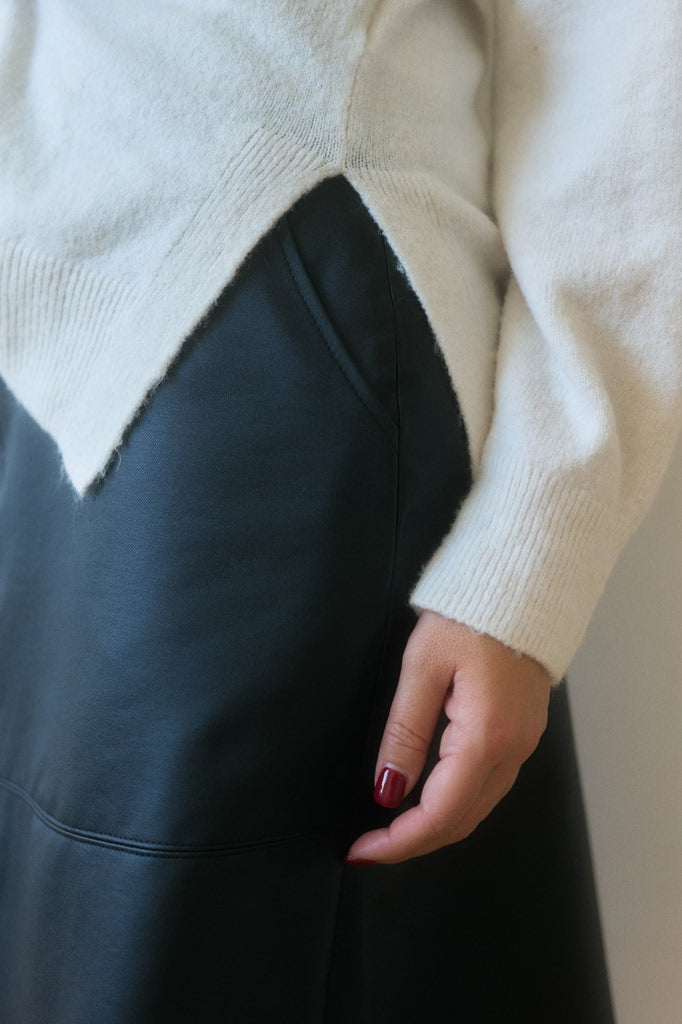 EKOĀDAS SVĀRKI - SIEVIETEI, KURA ZINA, KO GRIB